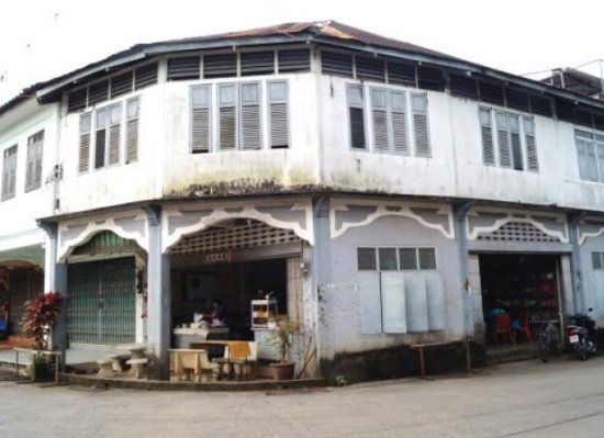 TAKUAPA OLD TOWN DISCOVERY